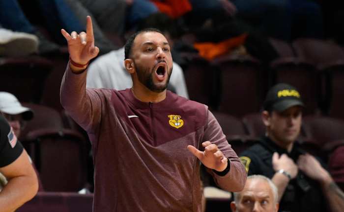 Minnesota Golden Gophers head coach Ben Johnson during game against the Virginia Tech Hokies at Cassell Coliseum.